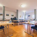 Hotel A&o Hauptbahnhof 2*
