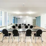 Hotel A&o Hauptbahnhof 2*