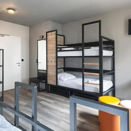 Hotel A&o Hauptbahnhof 2*