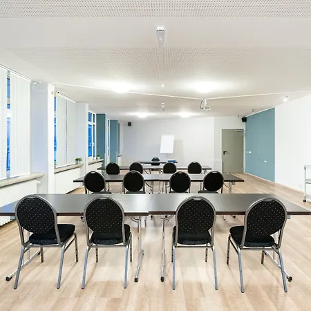 Hotel A&o Hauptbahnhof 2*